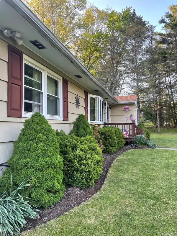 1222 Sackett Lake Road, Forestburgh, NY 12777