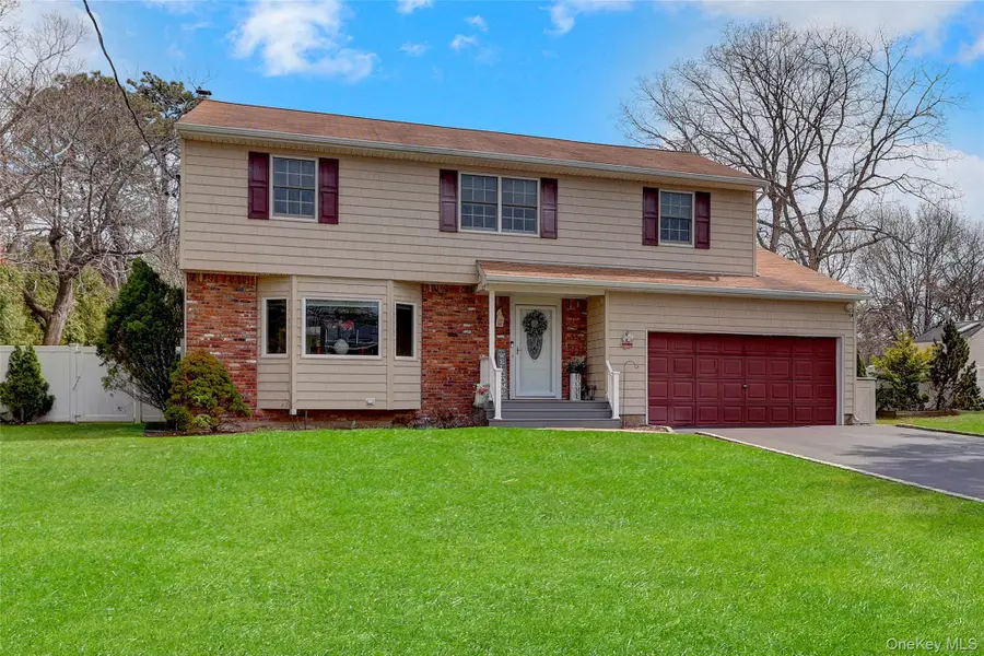 255 Blake Avenue, Bohemia, NY 11716 - #2