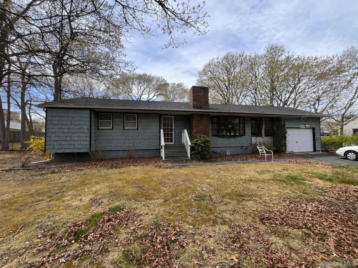 40 Lidge Drive, Farmingville, NY 11738 - #1