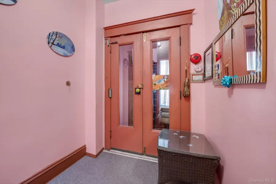 8524 125 Street, Kew Gardens, NY 11415 - #3