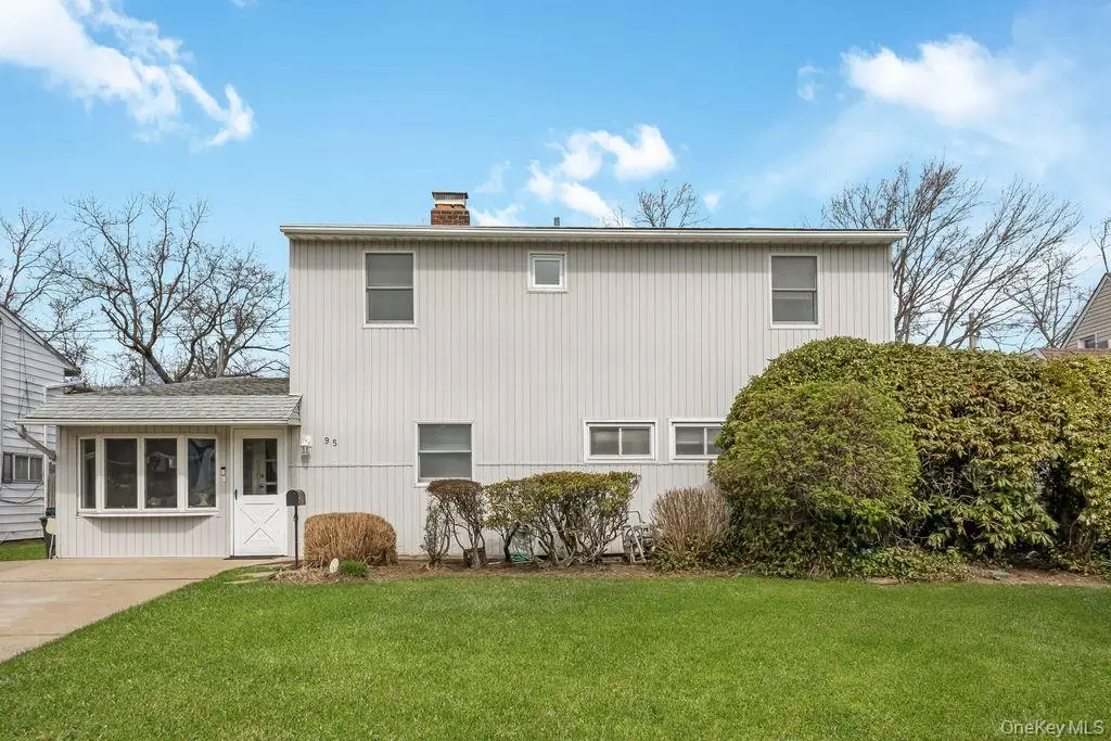 95 Elm Drive N, Levittown, NY 11756 - #1