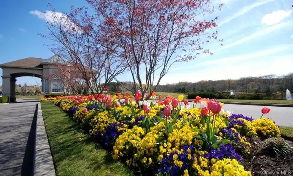 870 Verona Drive, Melville, NY 11747