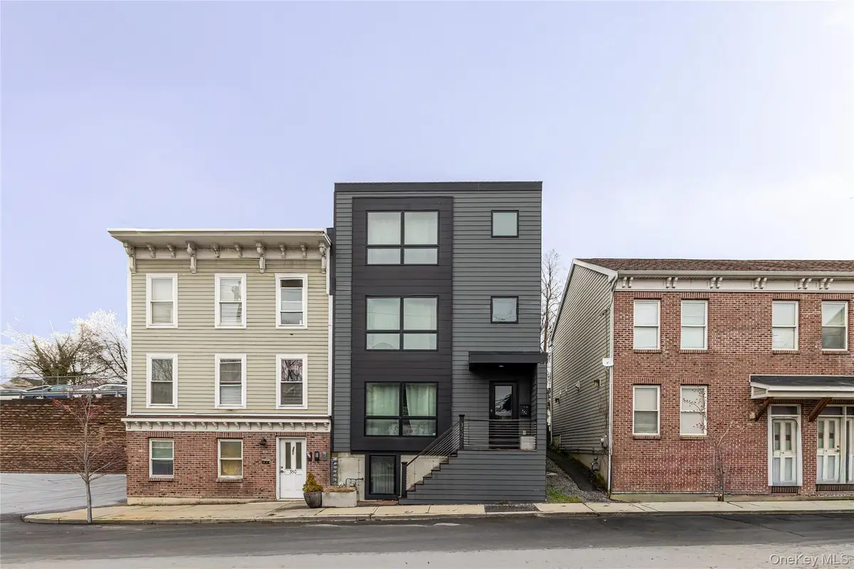 352 Columbia Street, Hudson, NY 12534 - #1