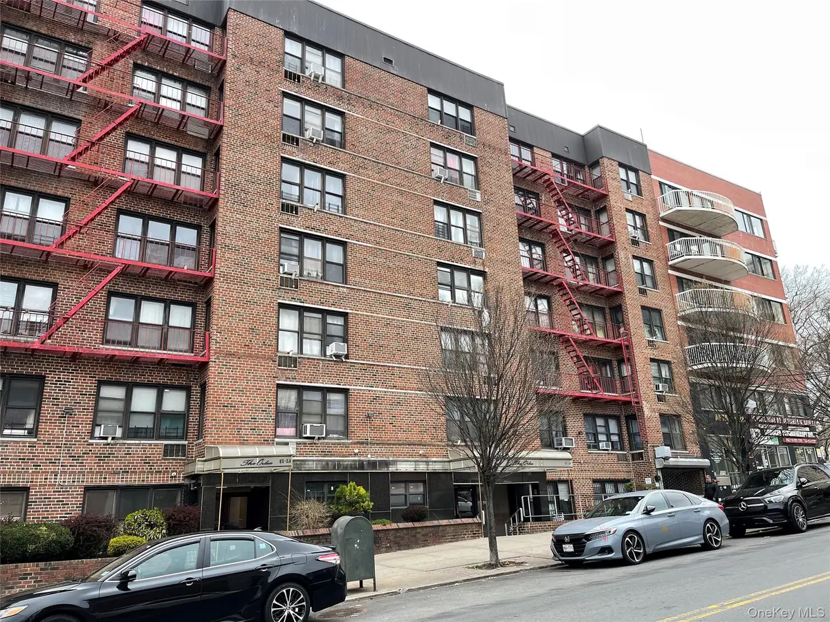 8720 175th Street #6J, Jamaica, NY 11432 - #1