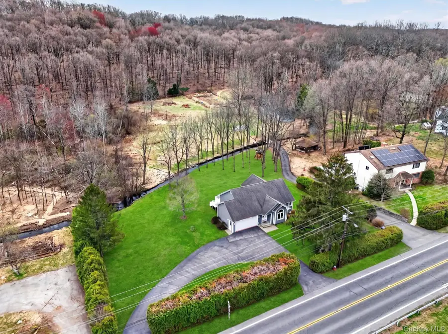 194 Vineyard Avenue, Highland, NY 12528 - #2