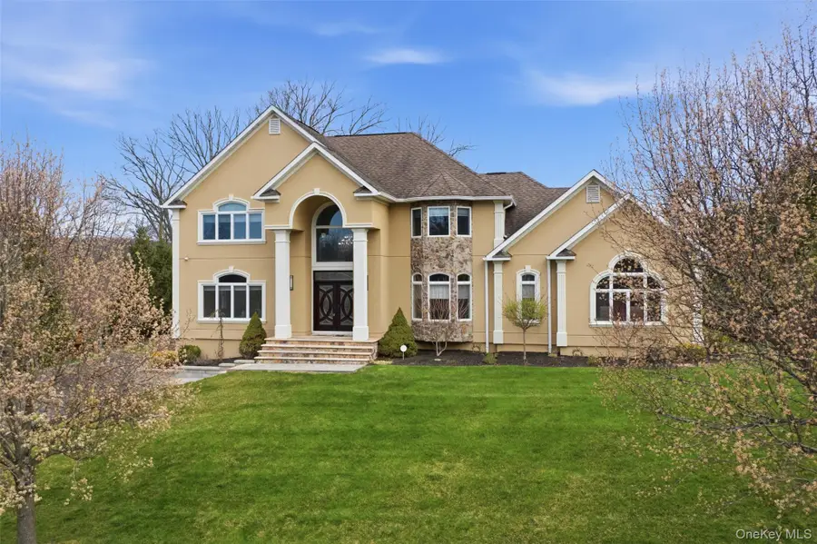 35 Greenwich Avenue, Central Valley, NY 10917 - #3