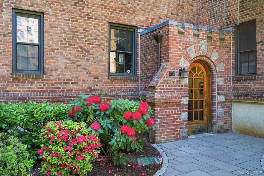 196 Garth Road #2F, Scarsdale, NY 10583 - #3