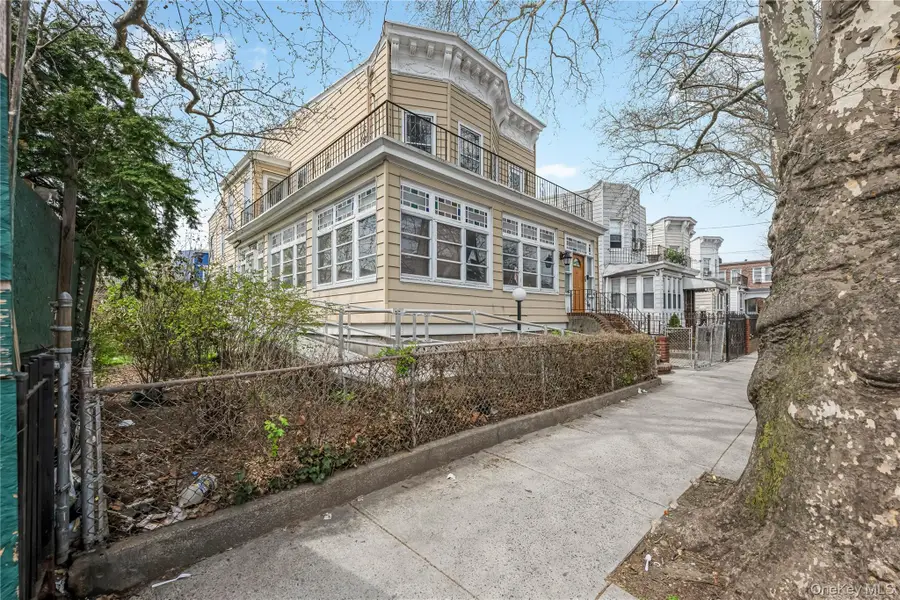 34-22 98th Street, Corona, NY 11368 - #3