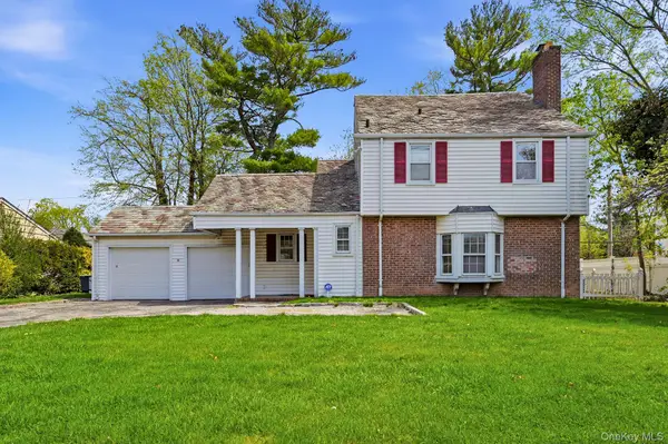 91 Port Washington Boulevard, Roslyn, NY 11576