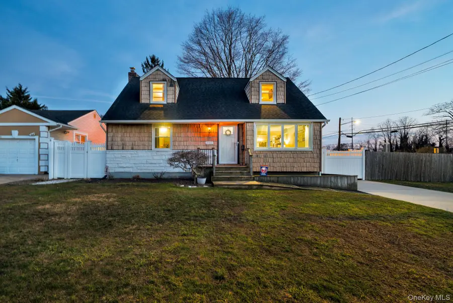 3768 Mansfield Drive, Seaford, NY 11783 - #2