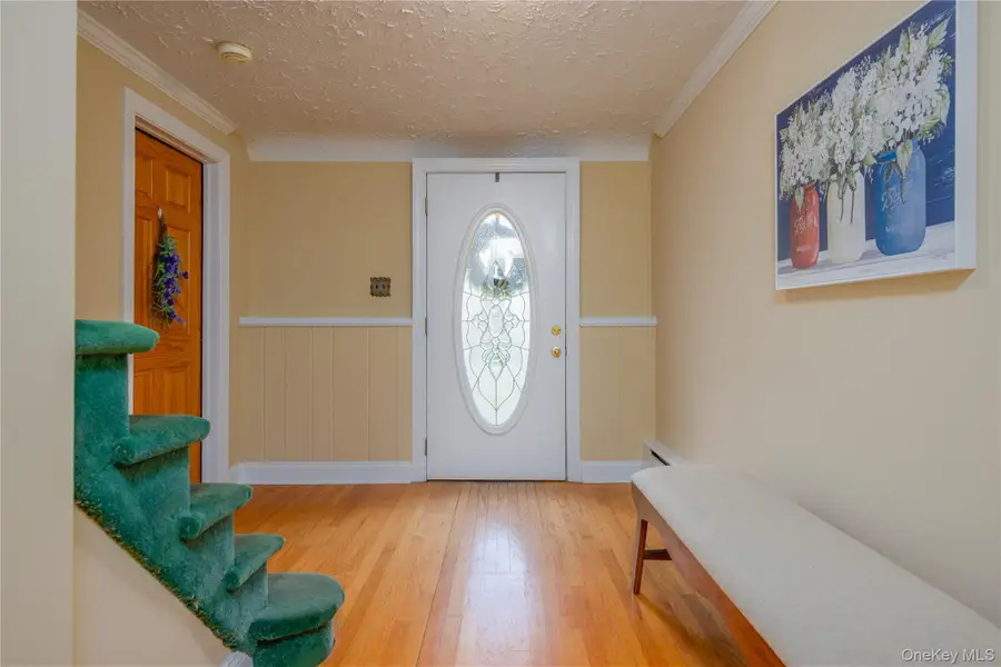 40 Graney Court, Pearl River, NY 10965 - #3