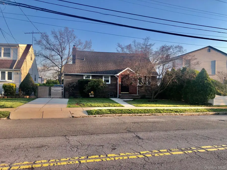 398 Hendrickson Avenue, Valley Stream, NY 11580 - #2