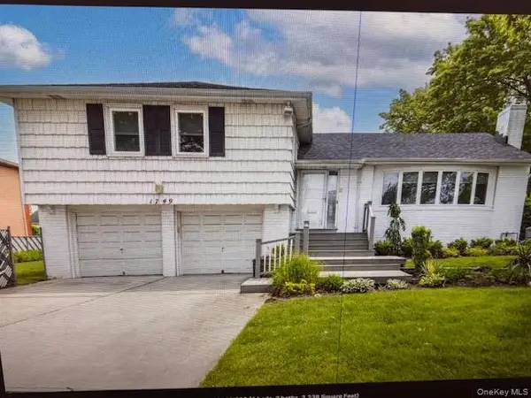 1749 Union Avenue, Hewlett, NY 11557