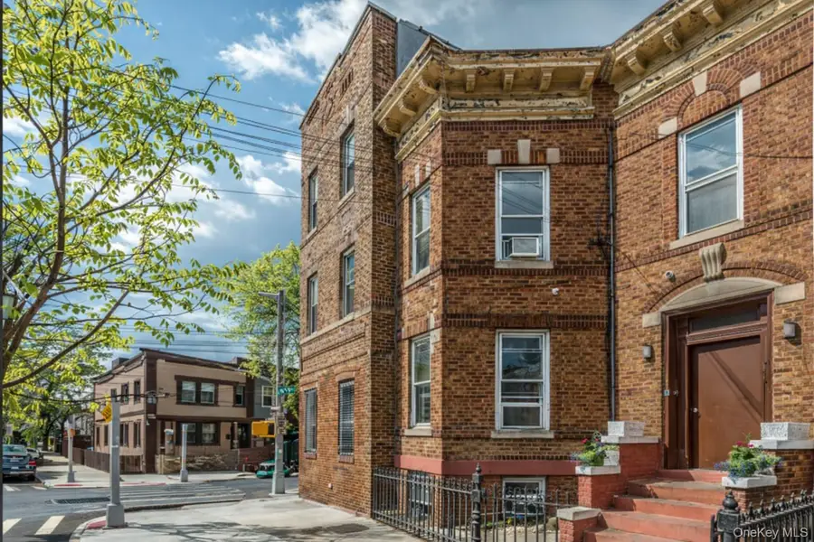 7520 64th Place, Glendale, NY 11385 - #2