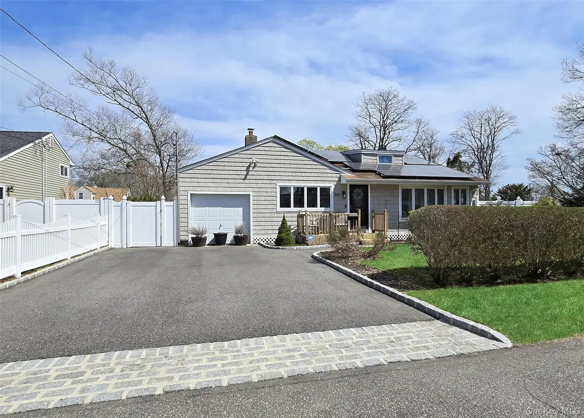 261 Phyllis Drive, Patchogue, NY 11772 - #1