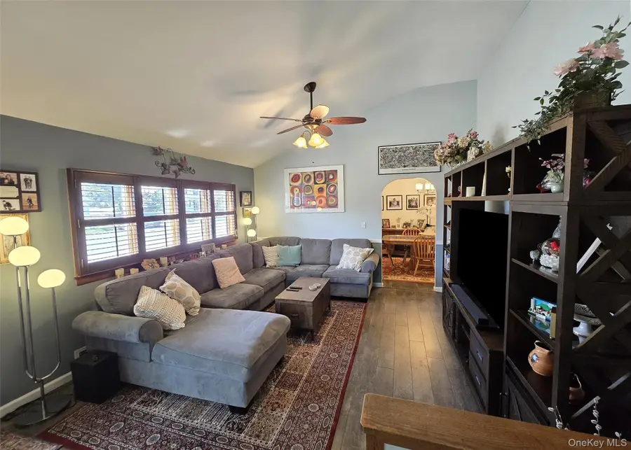 261 Phyllis Drive, Patchogue, NY 11772 - #3