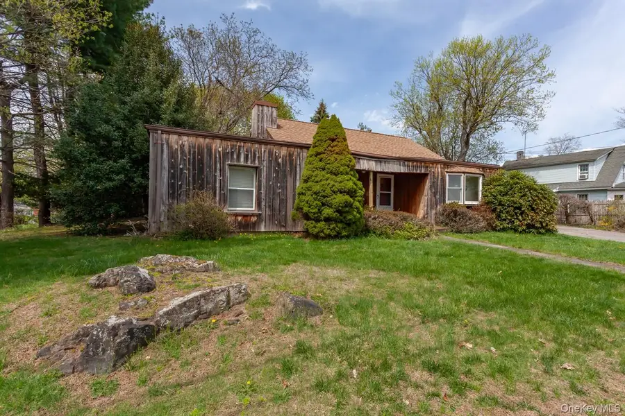 27 Lancaster Avenue, Montrose, NY 10548 - #2