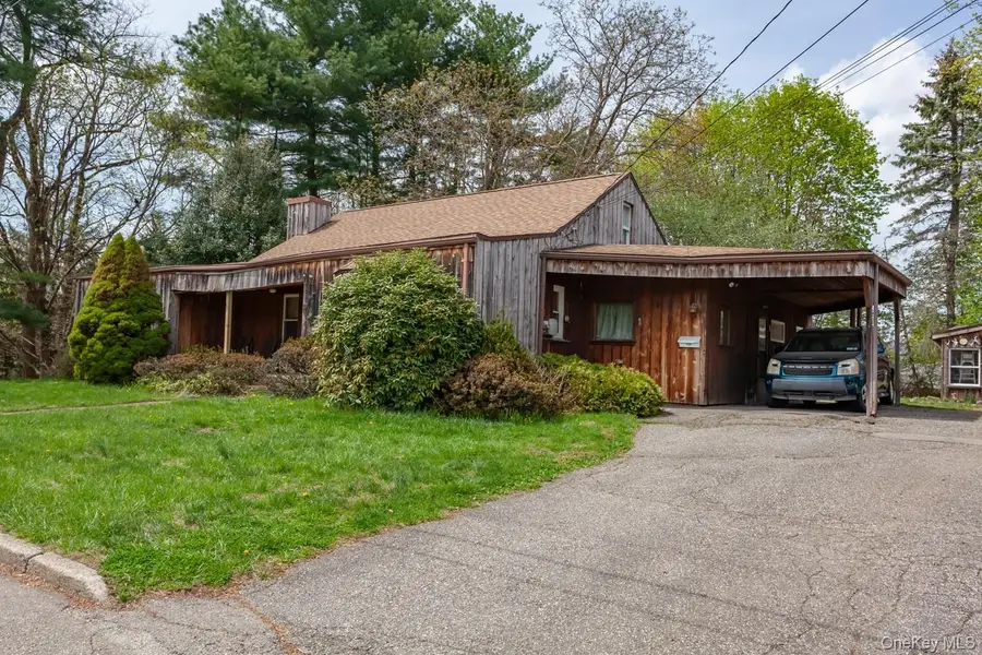 27 Lancaster Avenue, Montrose, NY 10548 - #3