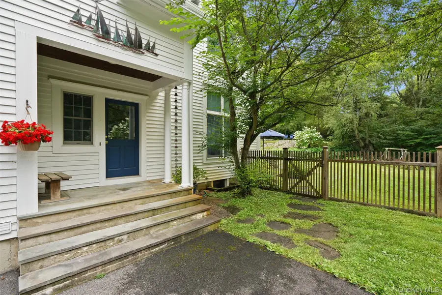 26 Major Tallmadge Lane, Pound Ridge, NY 10576 - #2