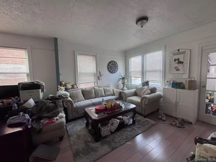 9445 239th Street, Floral Park, NY 11001 - #3