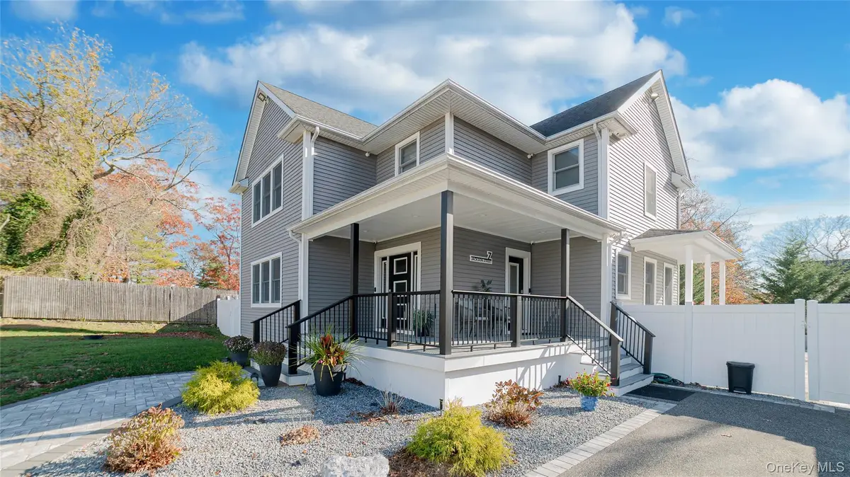 7 Jackson Street, Nesconset, NY 11767 - #1