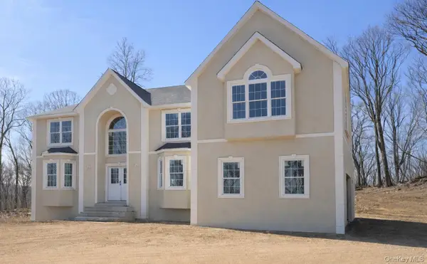 29 Soluri Lane, Stony Point, NY 10980