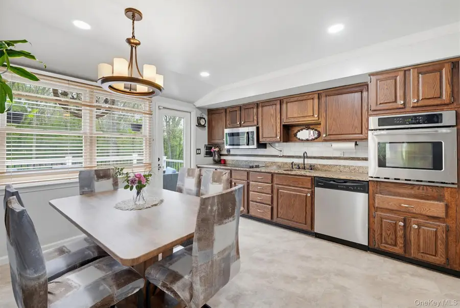 4 Fairmont Terrace, West Nyack, NY 10994 - #2