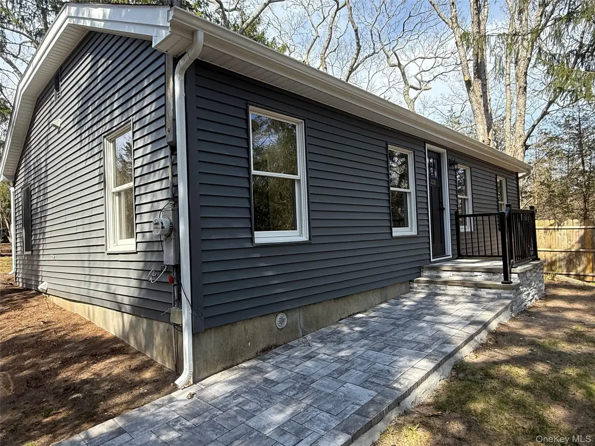 2288 River Road, Calverton, NY 11933 - #1