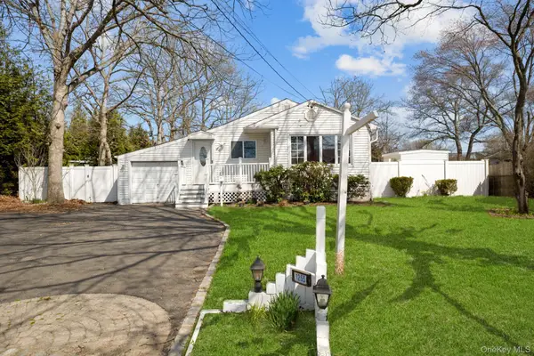 1255 Udall Road, Bay Shore, NY 11706