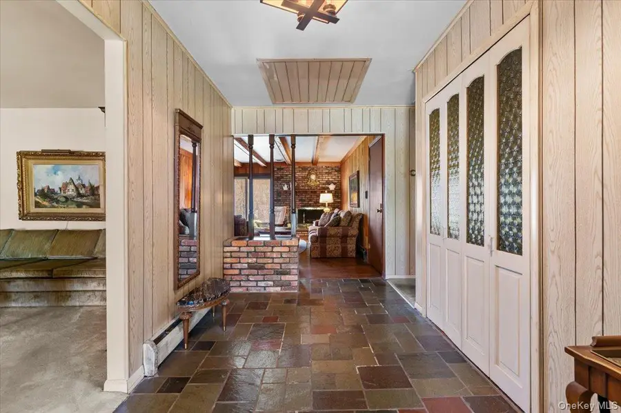 22 Woodmont Road, Melville, NY 11747 - #2