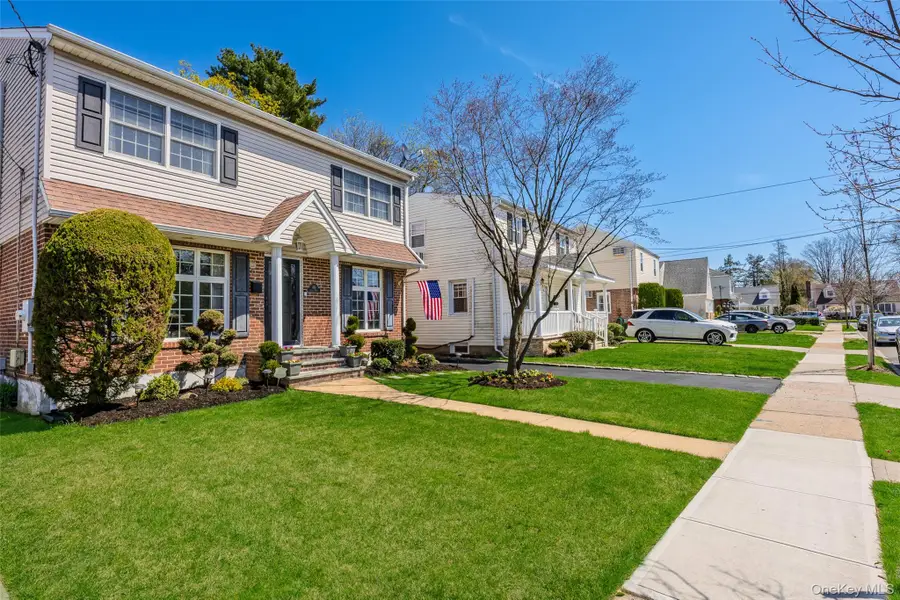 416 Argyle Road, Mineola, NY 11501 - #3