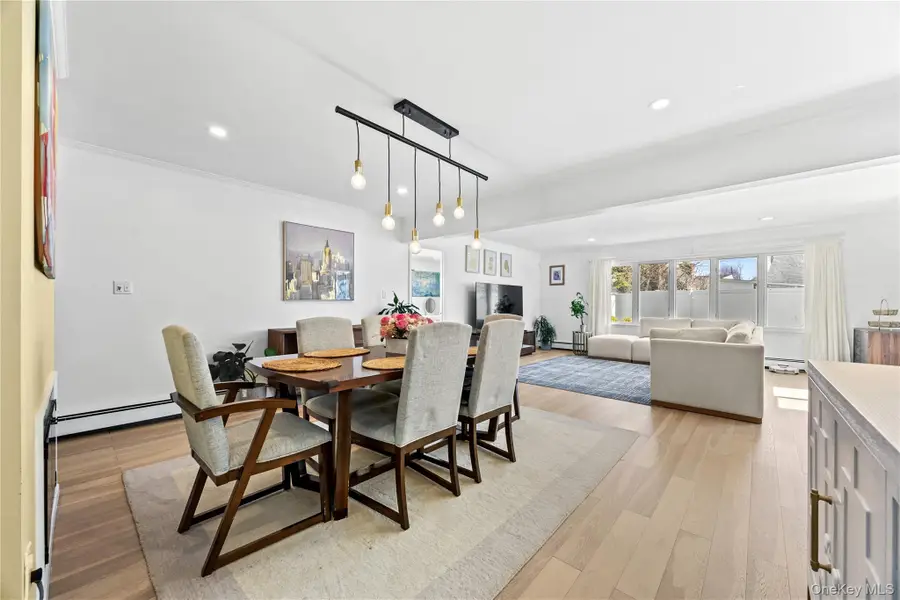 170 Scooter Lane, Hicksville, NY 11801 - #3