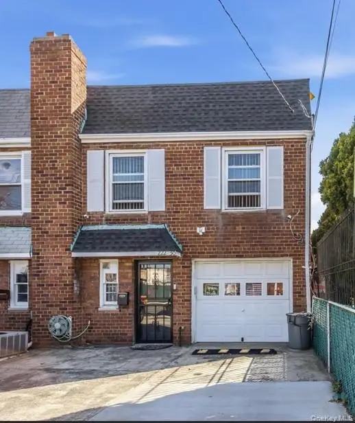 22250 Braddock Avenue, Queens Village, NY 11428