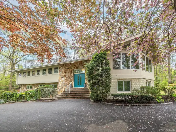 7 Southeast Road, Sands Point, NY 11050