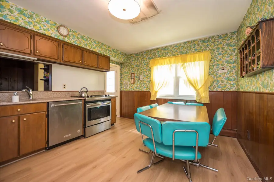 3905 Greentree Drive, Oceanside, NY 11572 - #2