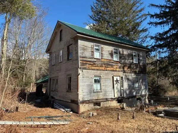 17 Deep Hollow Hill Road, Narrowsburg, NY 12764