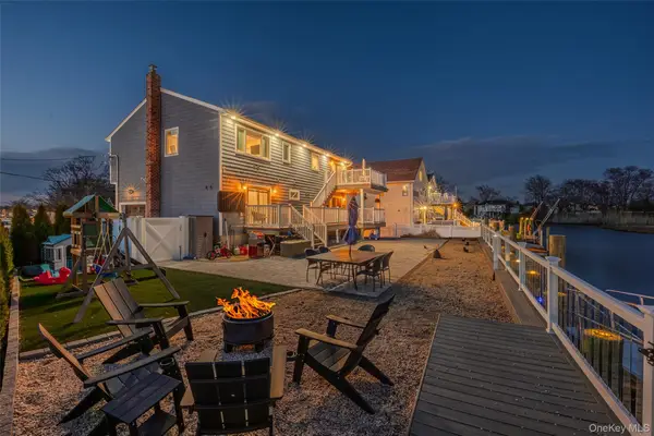 2689 Riverside Avenue, Seaford, NY 11783