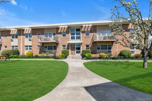 4 Rose Street #5-H1, Oceanside, NY 11572