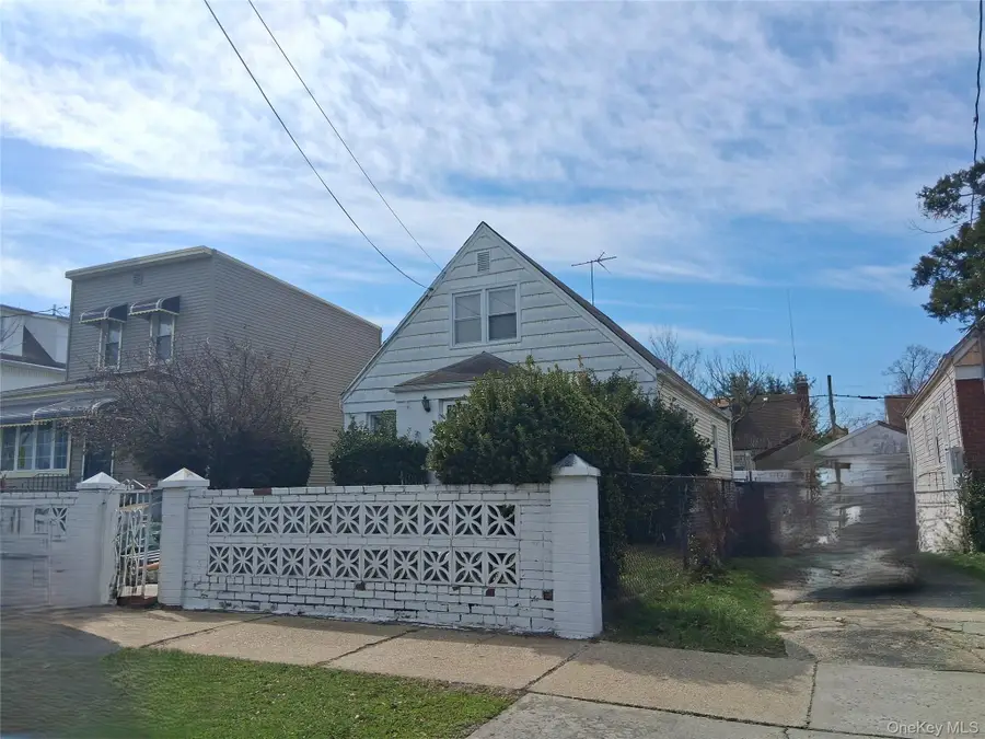 216-24 132nd Avenue, Springfield Gardens, NY 11413 - #3