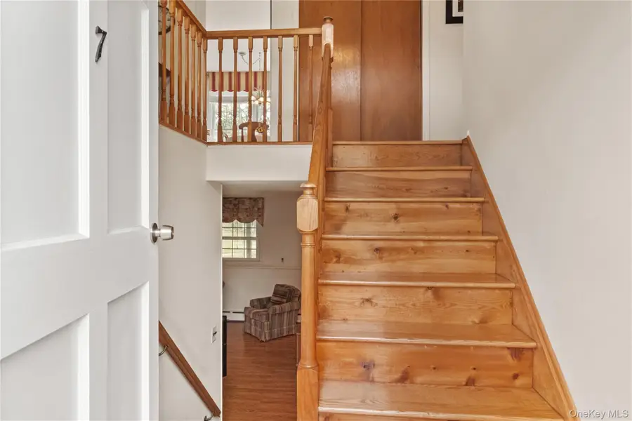 7 Dearborn Road, West Nyack, NY 10994 - #2