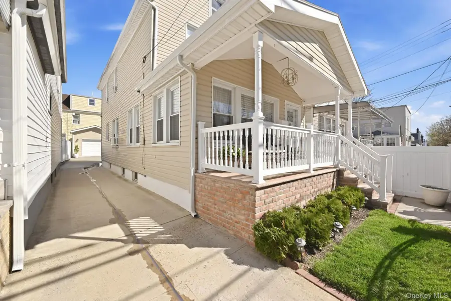 15037 119th Avenue, Jamaica, NY 11434 - #2