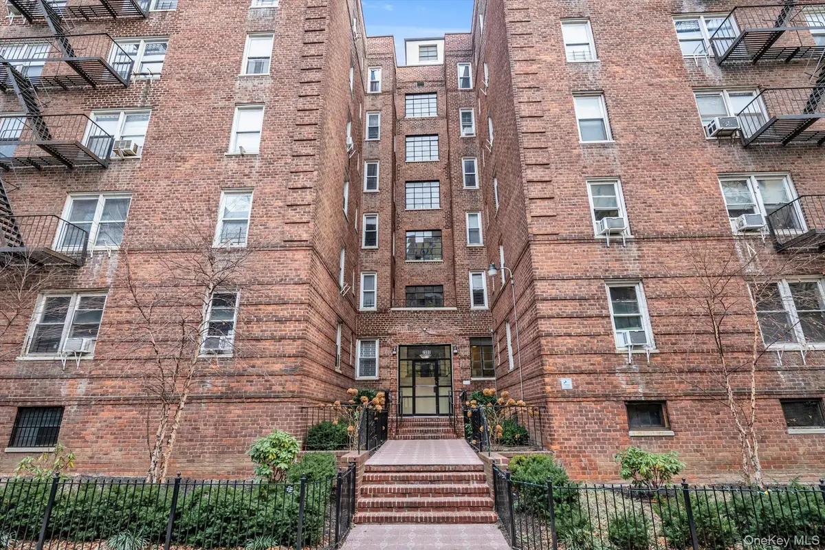 2080 Barnes Avenue #6F, Bronx, NY 10462 - #1