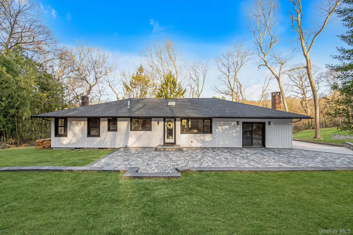 17 Woodbury Road, Woodbury, NY 11797 - #1