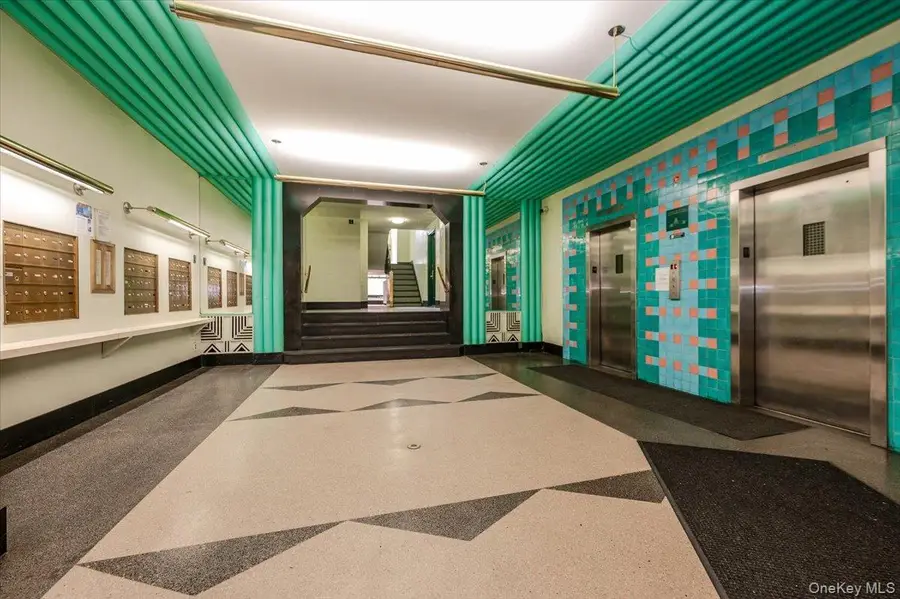 8300 Talbot Street #2B, Kew Gardens, NY 11415 - #2