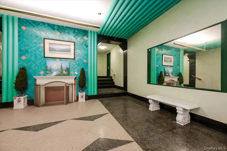 8300 Talbot Street #2B, Kew Gardens, NY 11415 - #3