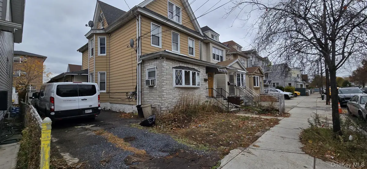 9726 125th Street, South Richmond Hill, NY 11419 - #1