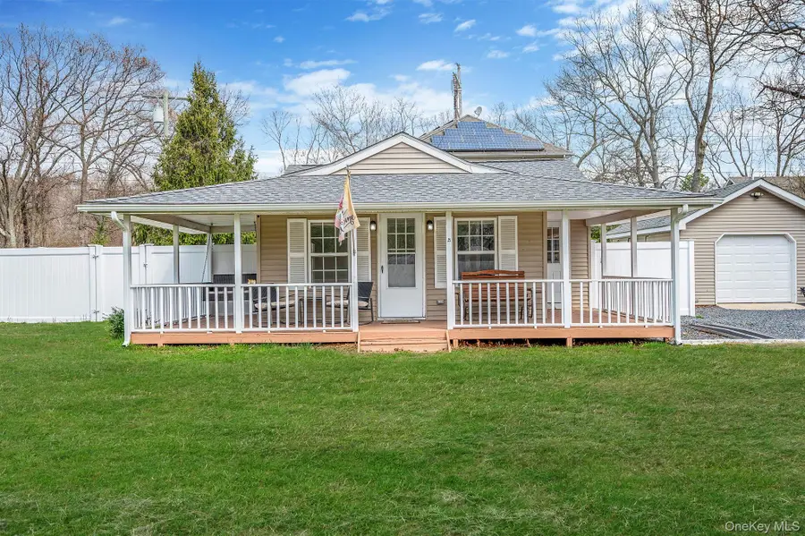 153 Canal Road, Terryville, NY 11776 - #2