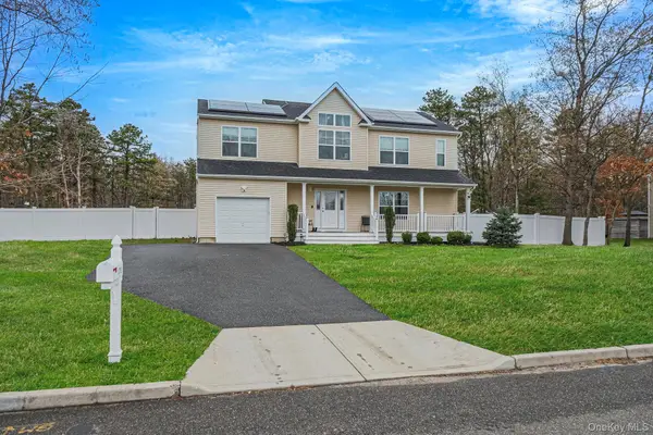 1703 Fire Avenue, Medford, NY 11763