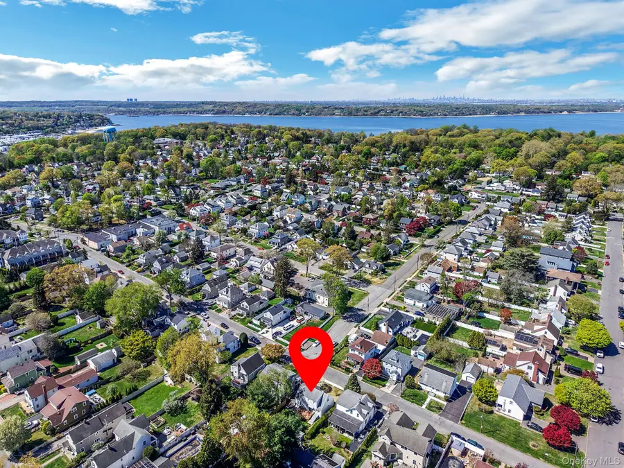 28 Miller Street #2, Glen Cove, NY 11542 - #2