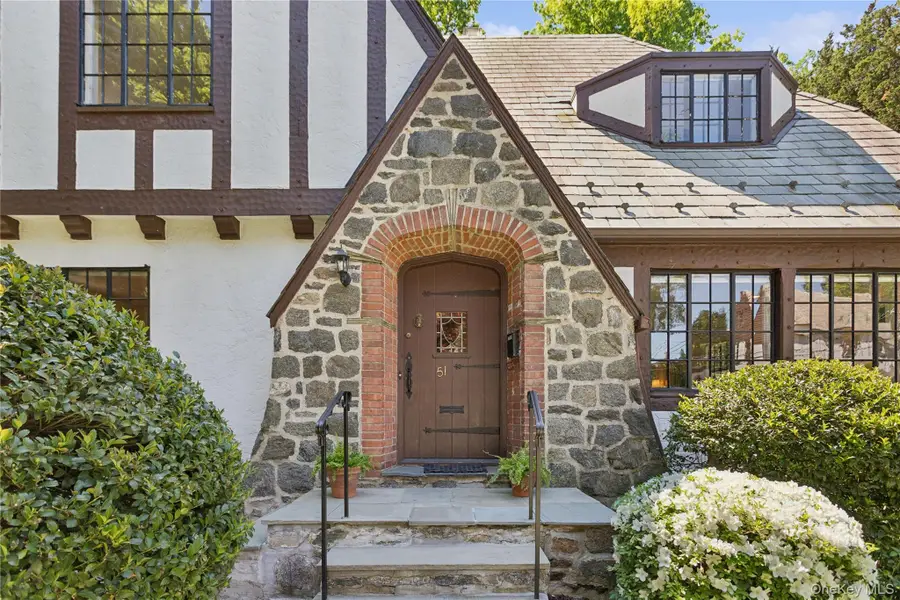 51 Vine Road, Larchmont, NY 10538 - #3